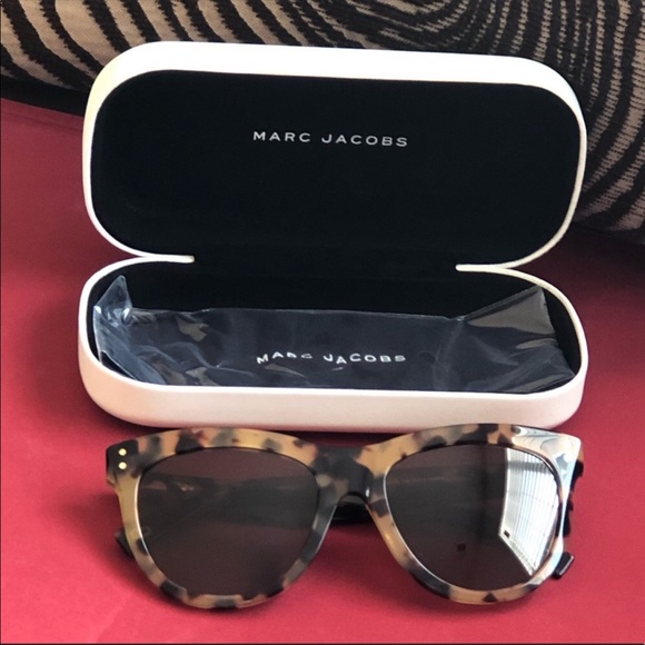 Marc Jacobs Accessories - Marc Jacobs